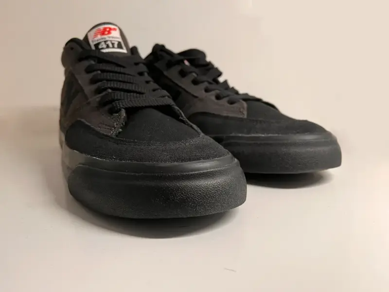Zapatillas negras New Balance casuales - 4