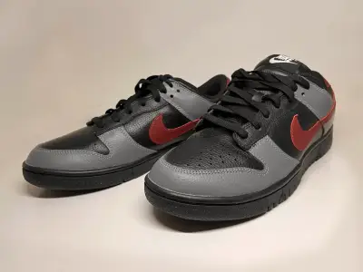 Zapatillas deportivas Nike gris y rojo - miniatura 3
