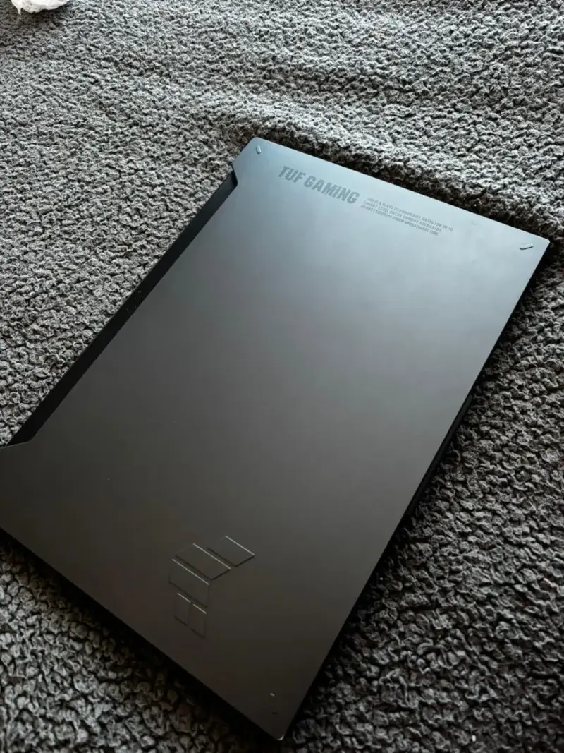 Laptop ASUS TUF F15 RTX 4060 - 3