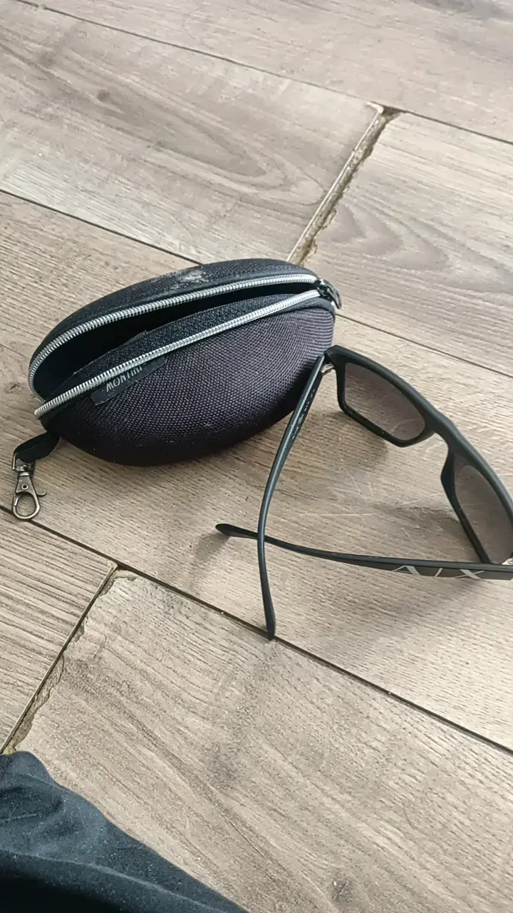 Gafas de sol Armani Exchange negras - 2