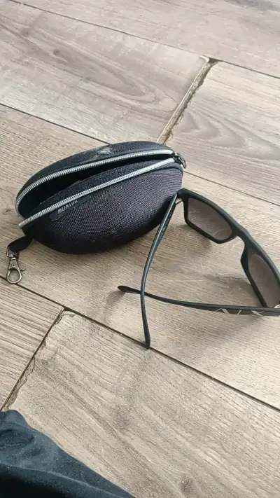Gafas de sol Armani Exchange negras - miniatura 2