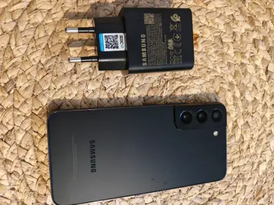 Samsung Galaxy S22 de 256 G, Dual SIM - miniatura 2