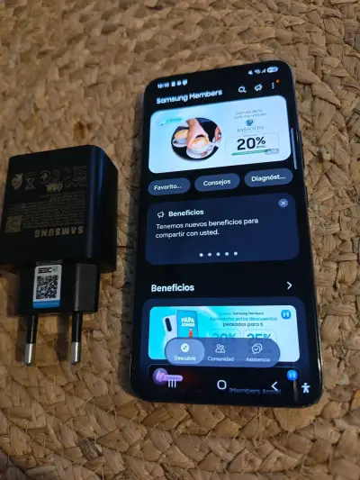 Samsung Galaxy S22 de 256 G, Dual SIM - miniatura 3
