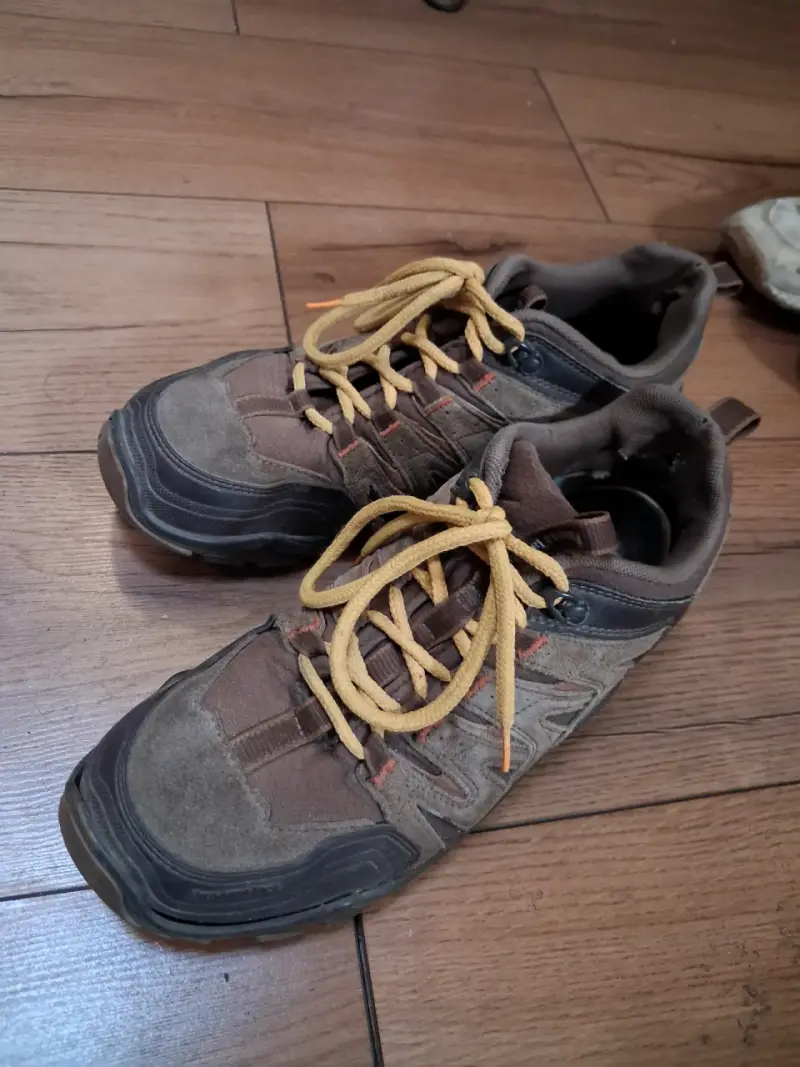 Lote de zapatillas deportivas variadas - 2