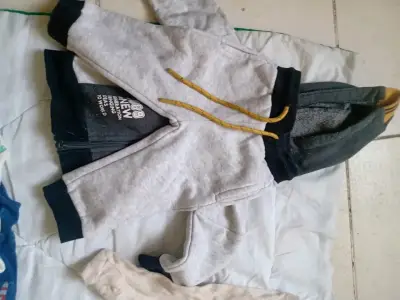 Lote de ropa para bebé niño - miniatura 4