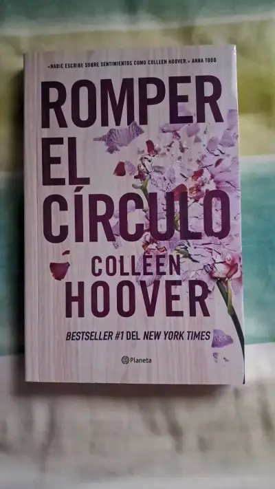Libro 'Romper el Círculo' de Colleen Hoover - miniatura 1