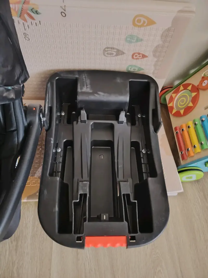 Silla de auto para bebé Infanti con base - 5