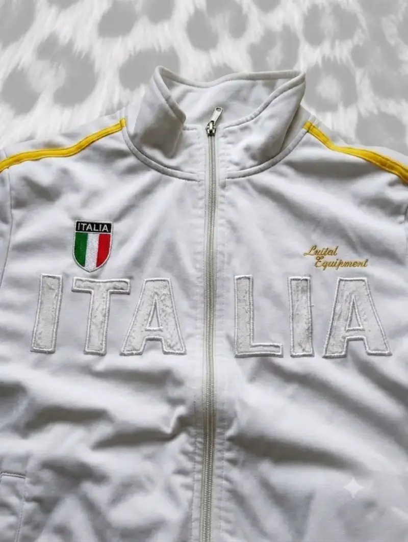 Chaqueta deportiva Italia blanca y2k - 1