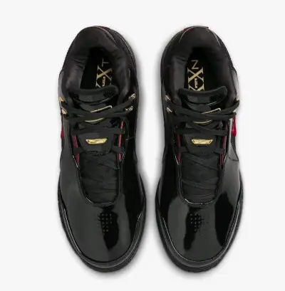 Zapatillas Nike LEBRON negras con detalles rojos - miniatura 2