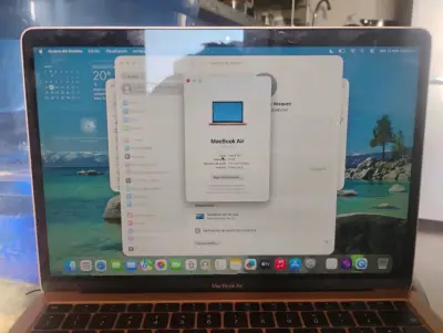 MacBook Air M1 13.3 pulgadas en buen estado - miniatura 3