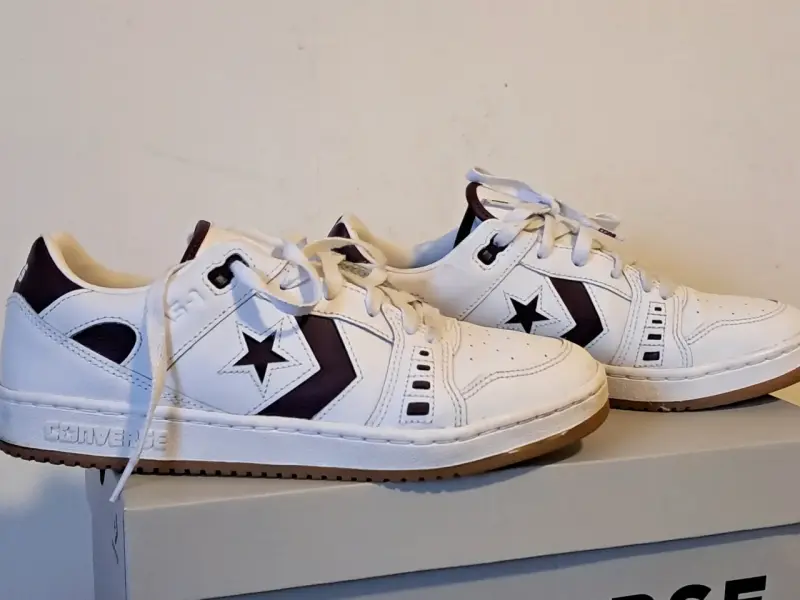 Zapatillas Converse blancas con estrella - 4