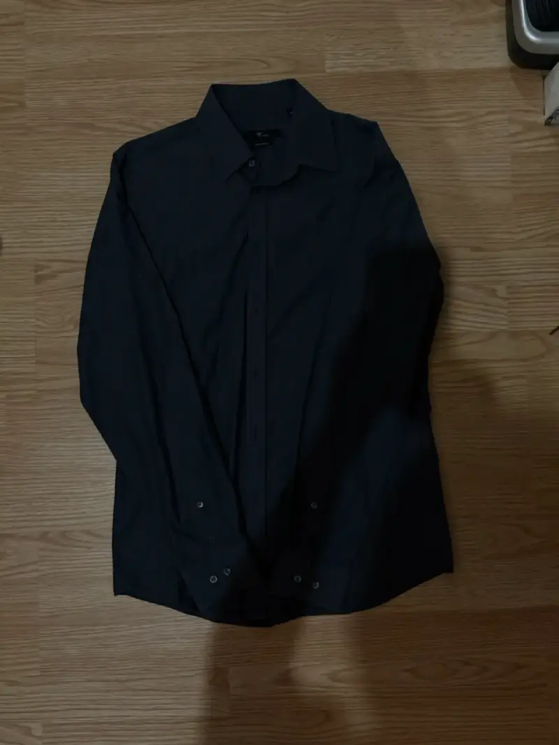 Camisa formal negra de hombre - 1