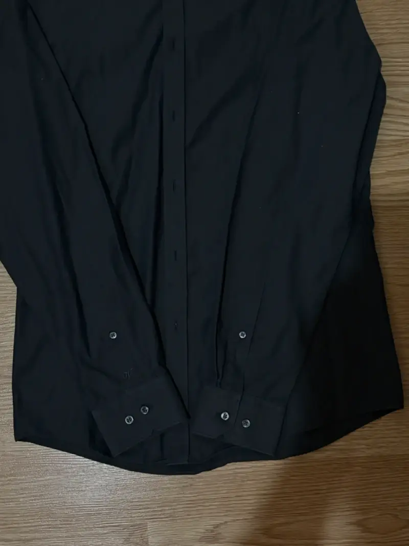 Camisa formal negra de hombre - 5