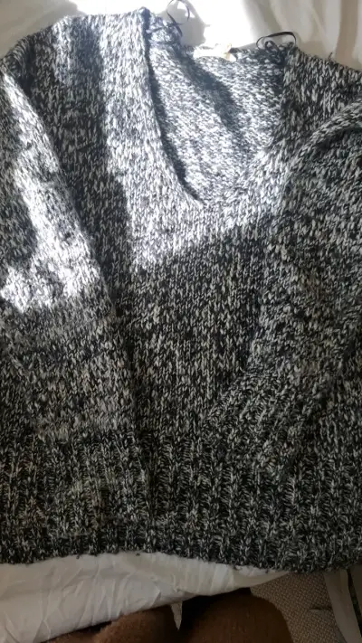 Suéter de lana gris jaspeado Esprit - miniatura 1