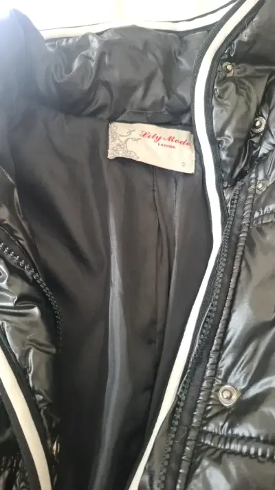 Chaqueta acolchada negra - miniatura 3