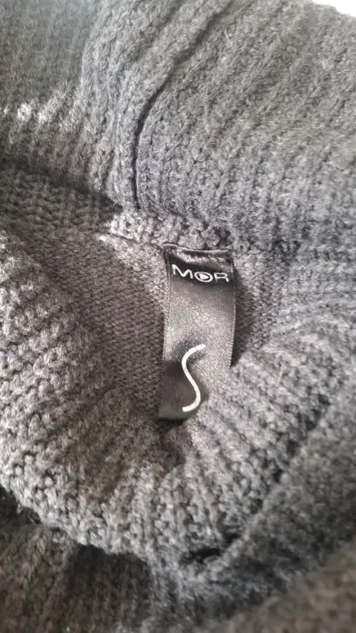 Chaleco de lana gris oscuro para mujer - miniatura 3