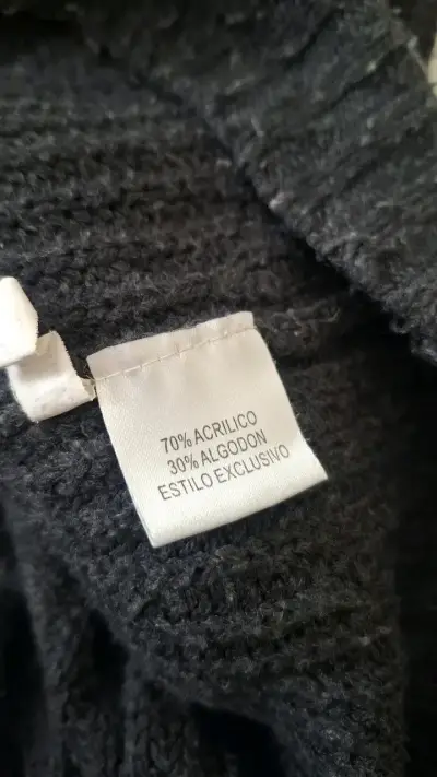 Chaleco de lana gris oscuro para mujer - miniatura 4