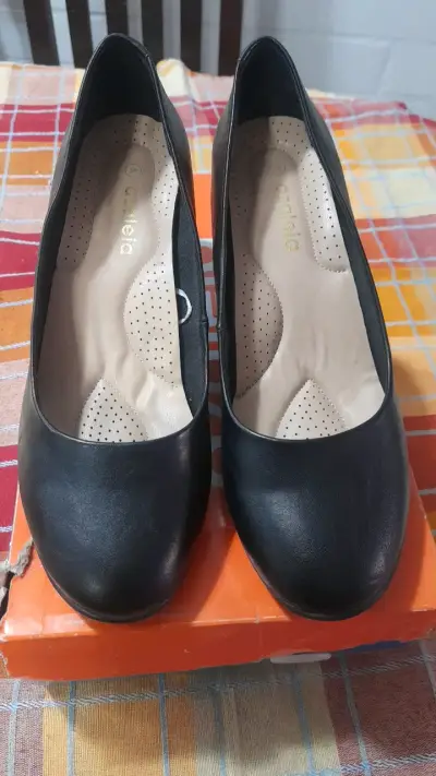 Zapatos con taco negros de mujer talla 38 - miniatura 1