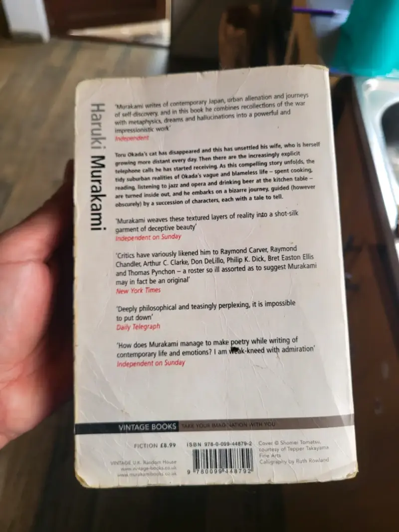 Libro 'The Wind-up Bird Chronicle' de Haruki Murakami - 2