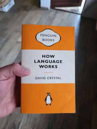 Libro 'How Language Works' de David Crystal - miniatura 1