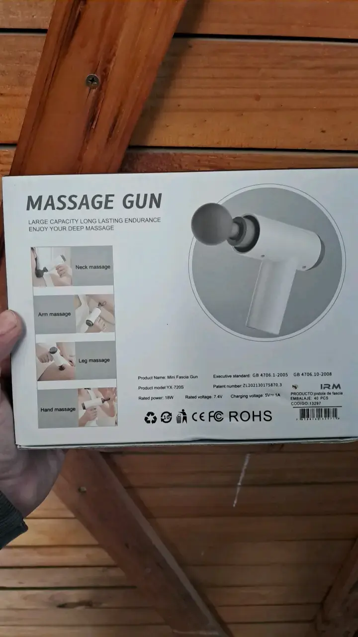 Pistola de masaje con 4 cabezales - 2
