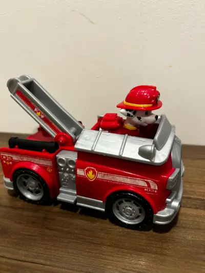 Camión de bomberos Paw Patrol Marshall - miniatura 4