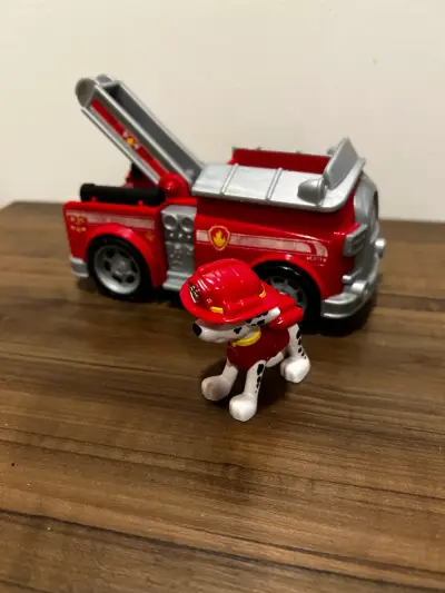 Camión de bomberos Paw Patrol Marshall - miniatura 5