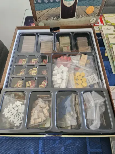 Juego de mesa Vinhos Edición Deluxe - miniatura 3