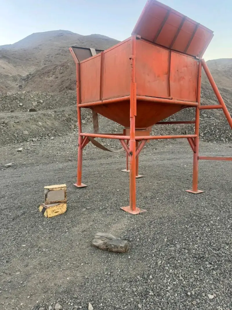 Tolva industrial de acero para minería - 2