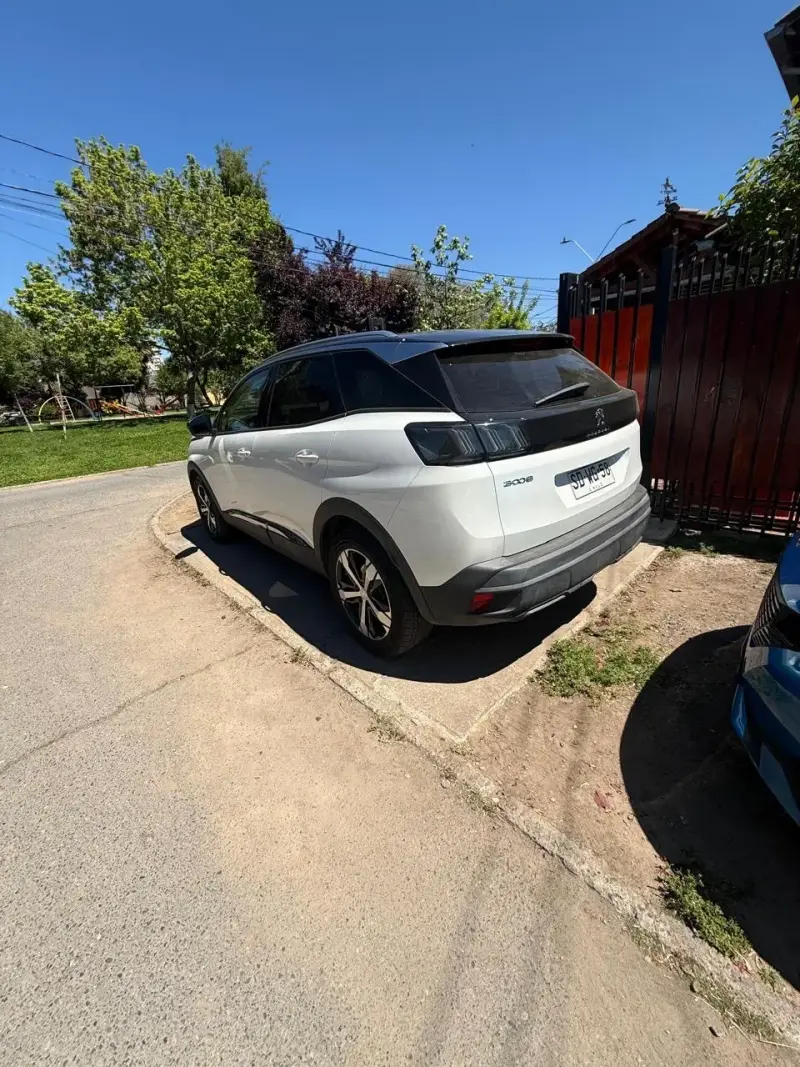 Peugeot 3008 THP 1.6 - 2