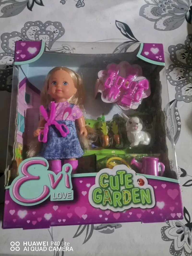 Evi Love - 2