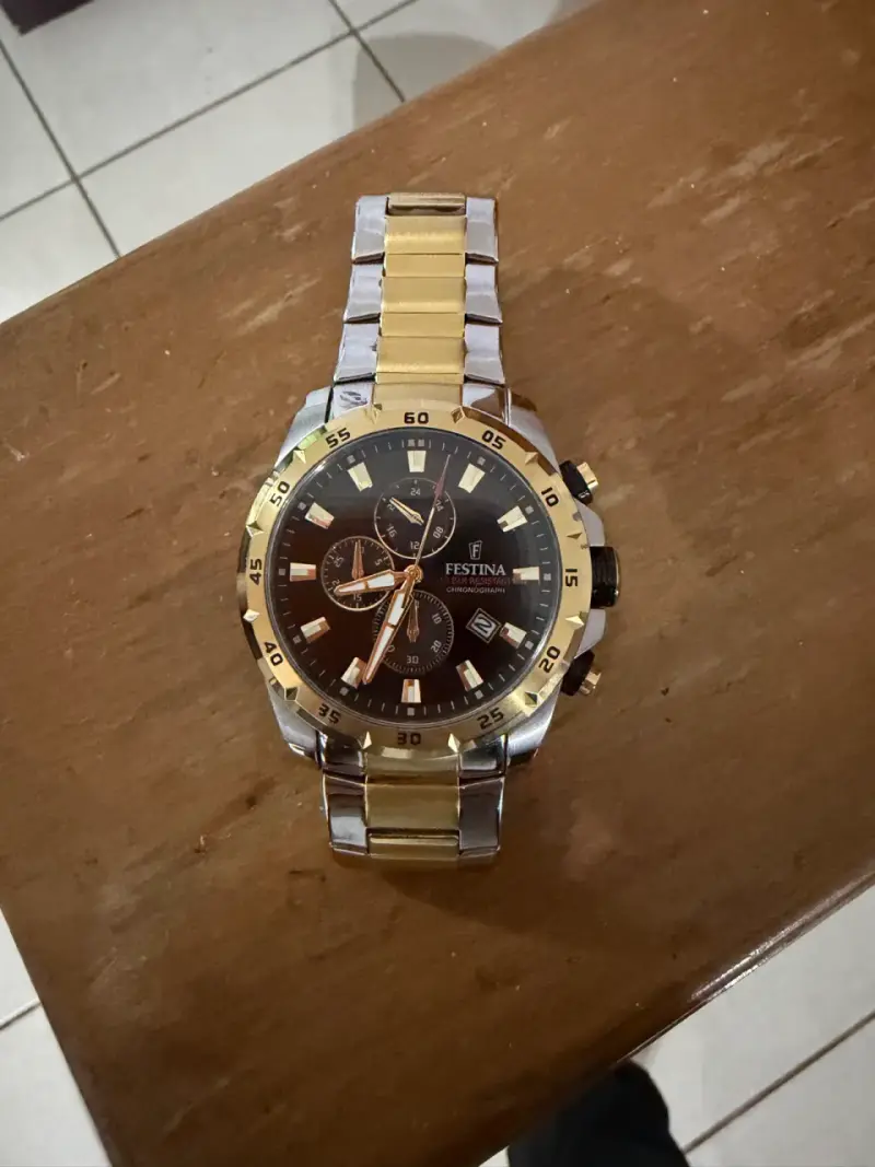 Reloj Festina cronógrafo bicolor - 2