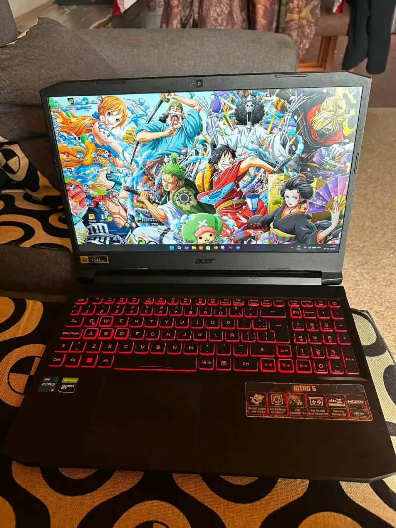 Laptop Acer Nitro 5 con Intel i5 y 16GB RAM - 2