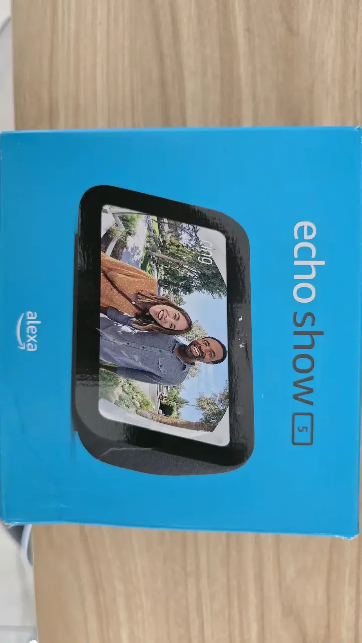 Amazon Echo Show 5 con Alexa