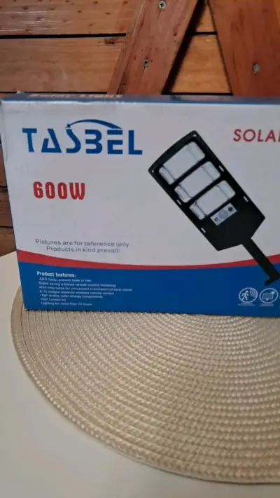 Luz solar poste 600W para exteriores - miniatura 4