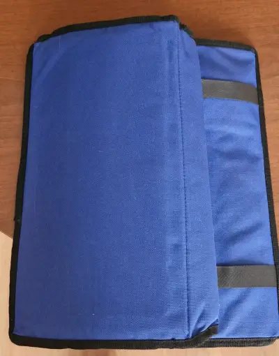 Transportadora de mascotas azul con malla - miniatura 4
