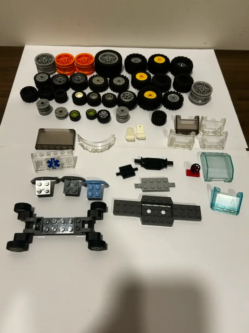 LEGO set de neumáticos y accesorios de autos - 1