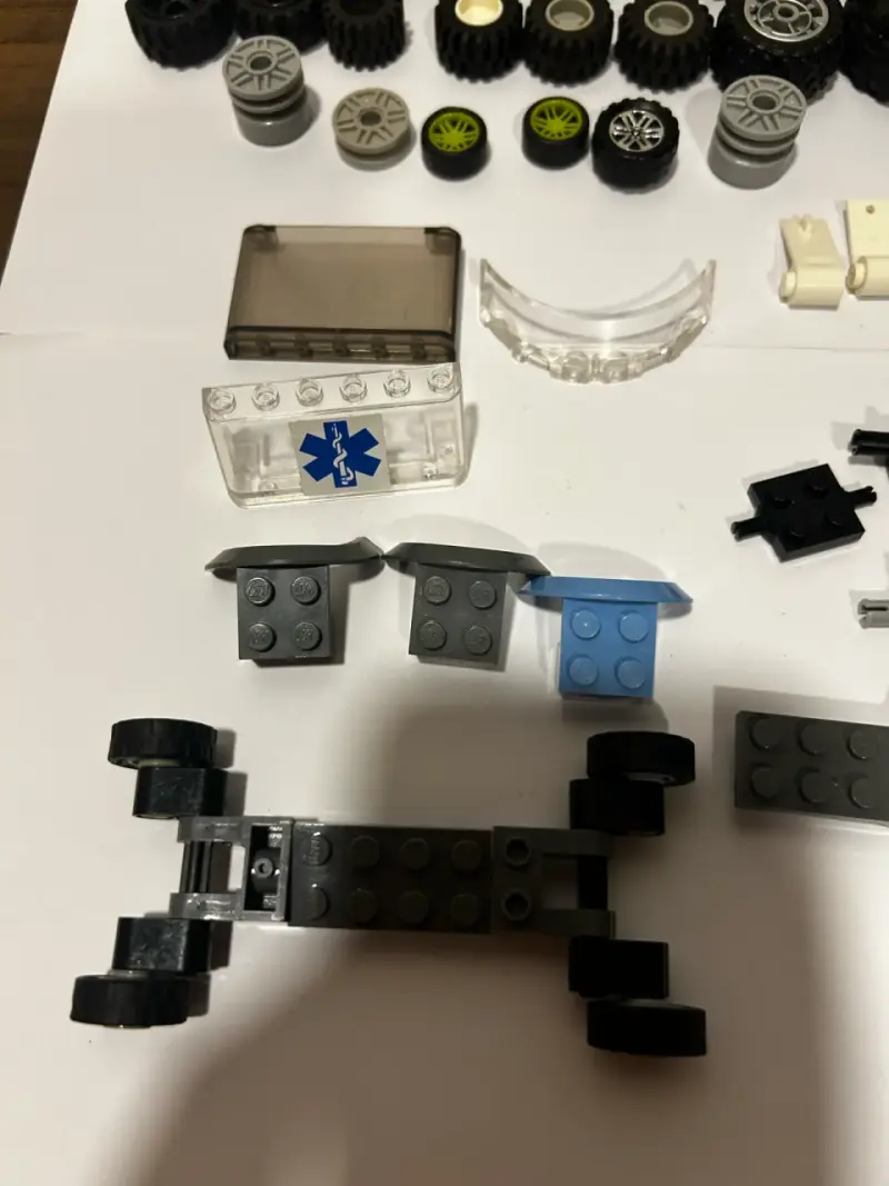 LEGO set de neumáticos y accesorios de autos - 4