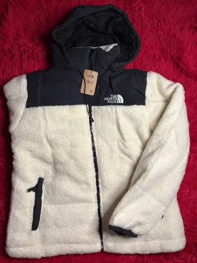 Chaqueta The North Face negra y blanca - miniatura 2