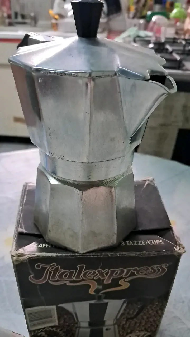 Cafetera Italexpress de aluminio clásica - 2