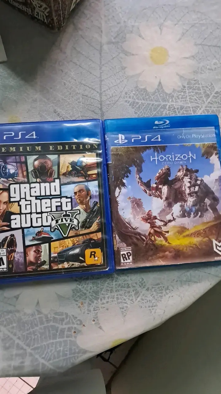 Juegos PS4: GTA V y Horizon Zero Dawn - 2