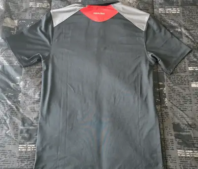 Polera polo Under Armour Colo-Colo negra - miniatura 3