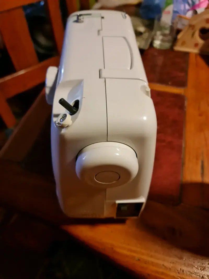 Máquina de coser Brother LS-2125 - 2