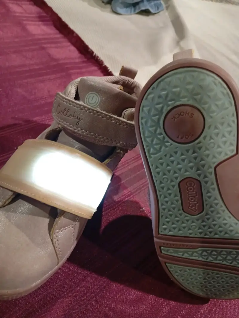 Zapatos infantiles Colloky con velcro - 1