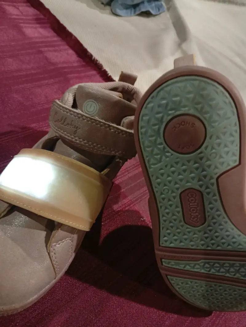 Zapatos infantiles Colloky con velcro - 2