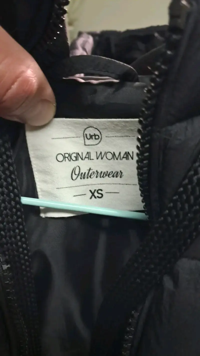 Casaca de  Woman XS sin mangas larga.