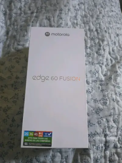 Por apuro Smartphone Motorola Edge 60 Fusion nuevo - miniatura 1