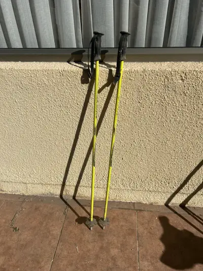 Bastones de esquí amarillos - miniatura 4