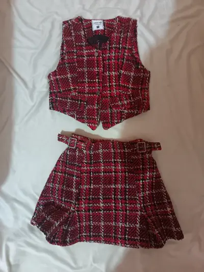 Conjunto falda y chaleco tweed rojo - miniatura 1