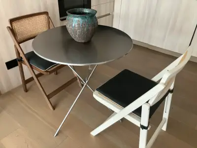 Juego de mesa Zara Home redonda con sillas Roatan - miniatura 1